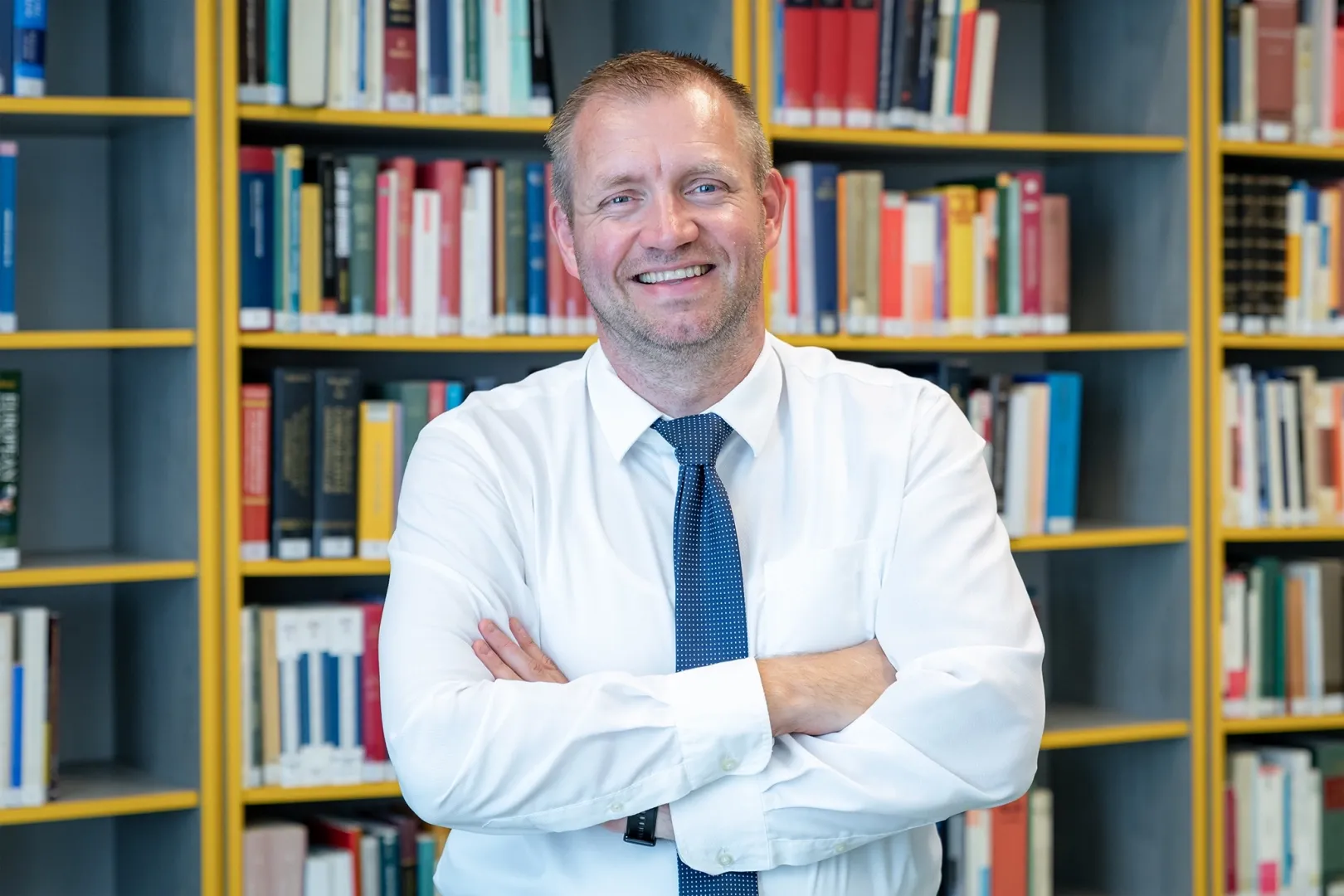 Dr Gábor Kecskés, Associate Professor at the Deák Ferenc Faculty of Law and Political Sciences of Széchenyi István University, has become a member of the International Law Association’s committee on artificial intelligence and technology law (Photo: András Adorján)
